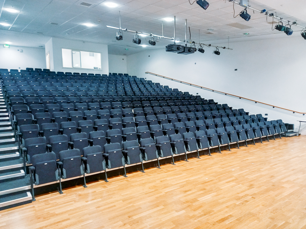 Lecture Theatre Schools Plus at Tudor Grange Academy Worcester